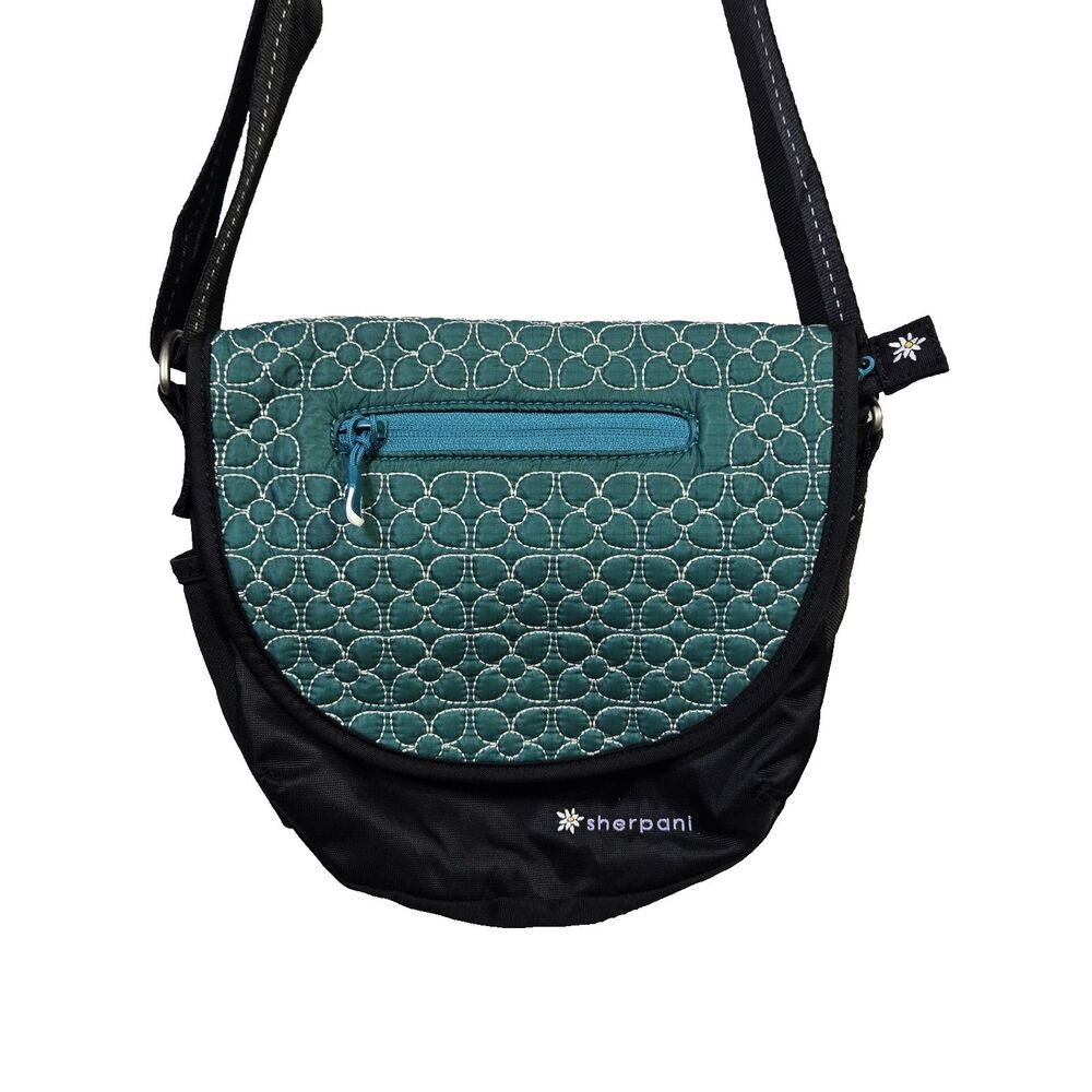 Sherpani Cross Body Purse Bag Black Teal Quilted